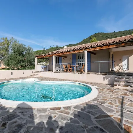 Sunny Getaway Villa *
