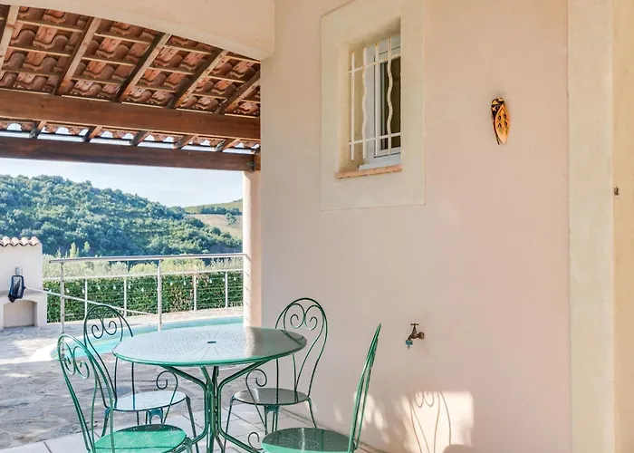 Sunny Getaway Villa Roquebrun