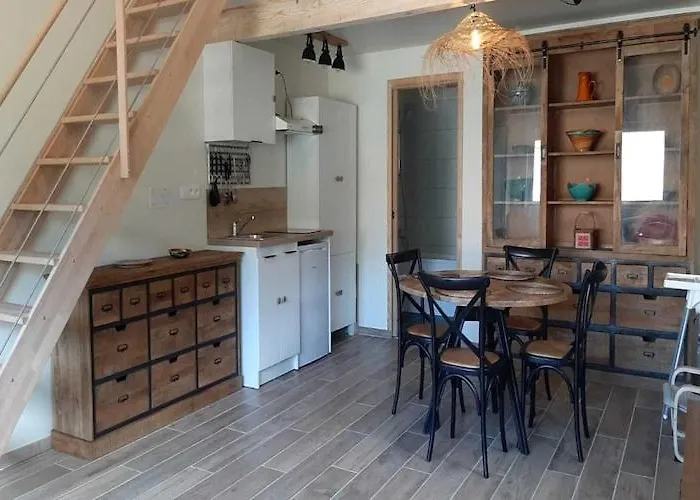 Sunny Getaway Villa Roquebrun