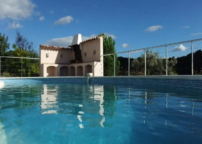 Sunny Getaway Villa